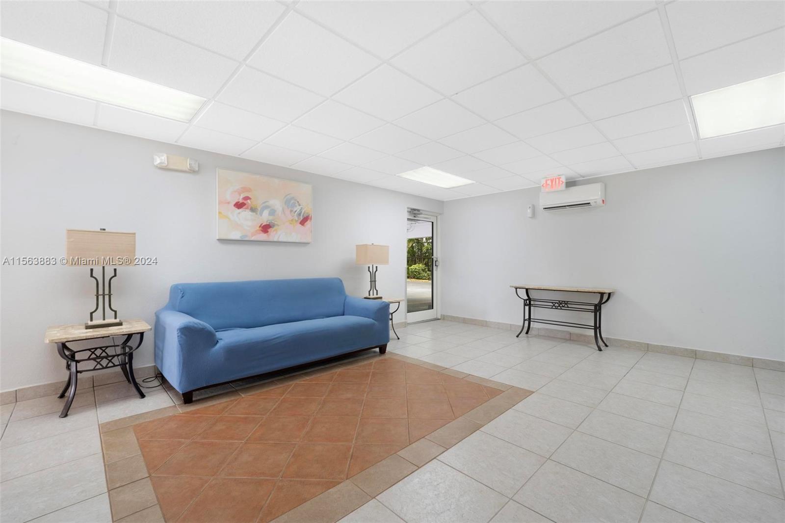 1000 NE 14th Ave 602, Hallandale Beach, Florida 33009, 2 Bedrooms Bedrooms, ,2 BathroomsBathrooms,Residential,For Sale,1000 NE 14th Ave 602,A11563883