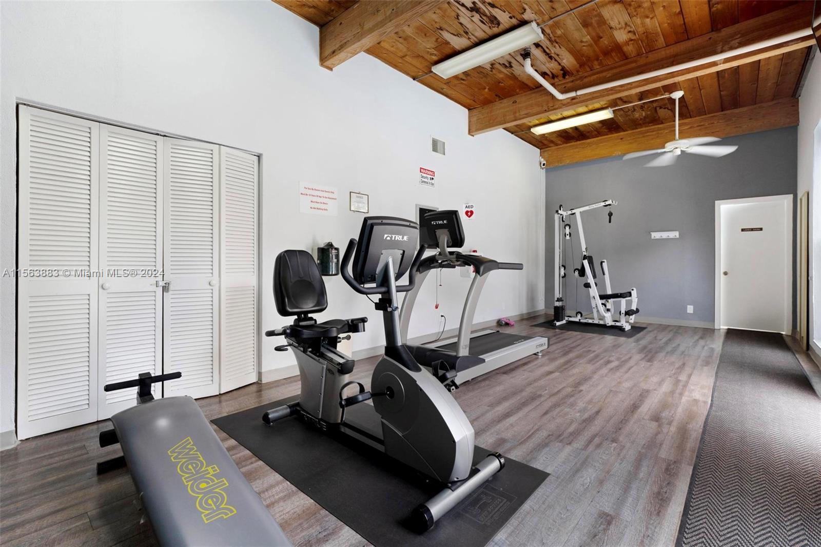 1000 NE 14th Ave 602, Hallandale Beach, Florida 33009, 2 Bedrooms Bedrooms, ,2 BathroomsBathrooms,Residential,For Sale,1000 NE 14th Ave 602,A11563883