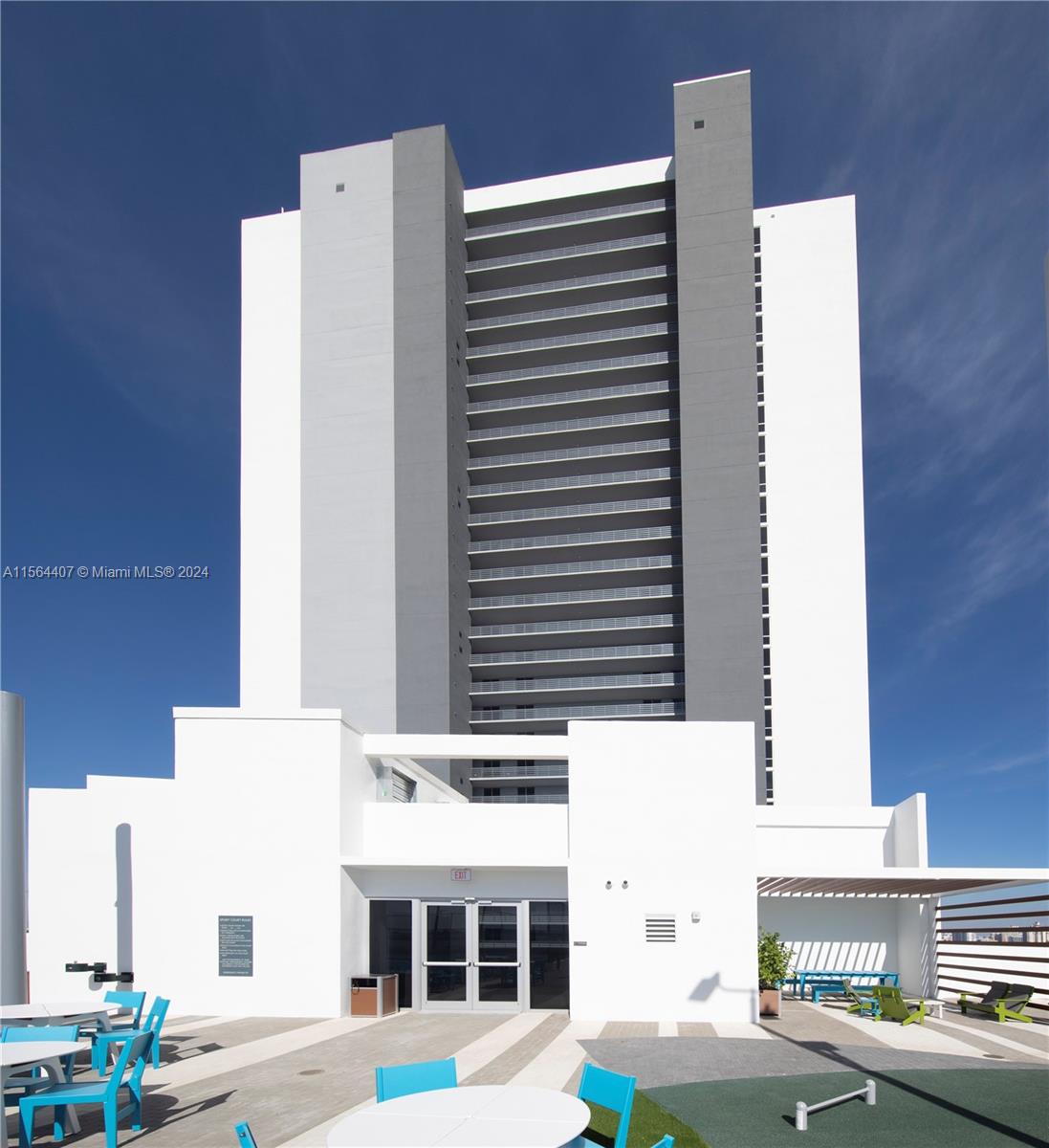 16385 Biscayne Blvd 2603, North Miami Beach, Florida 33160, 2 Bedrooms Bedrooms, ,2 BathroomsBathrooms,Residentiallease,For Rent,16385 Biscayne Blvd 2603,A11564407