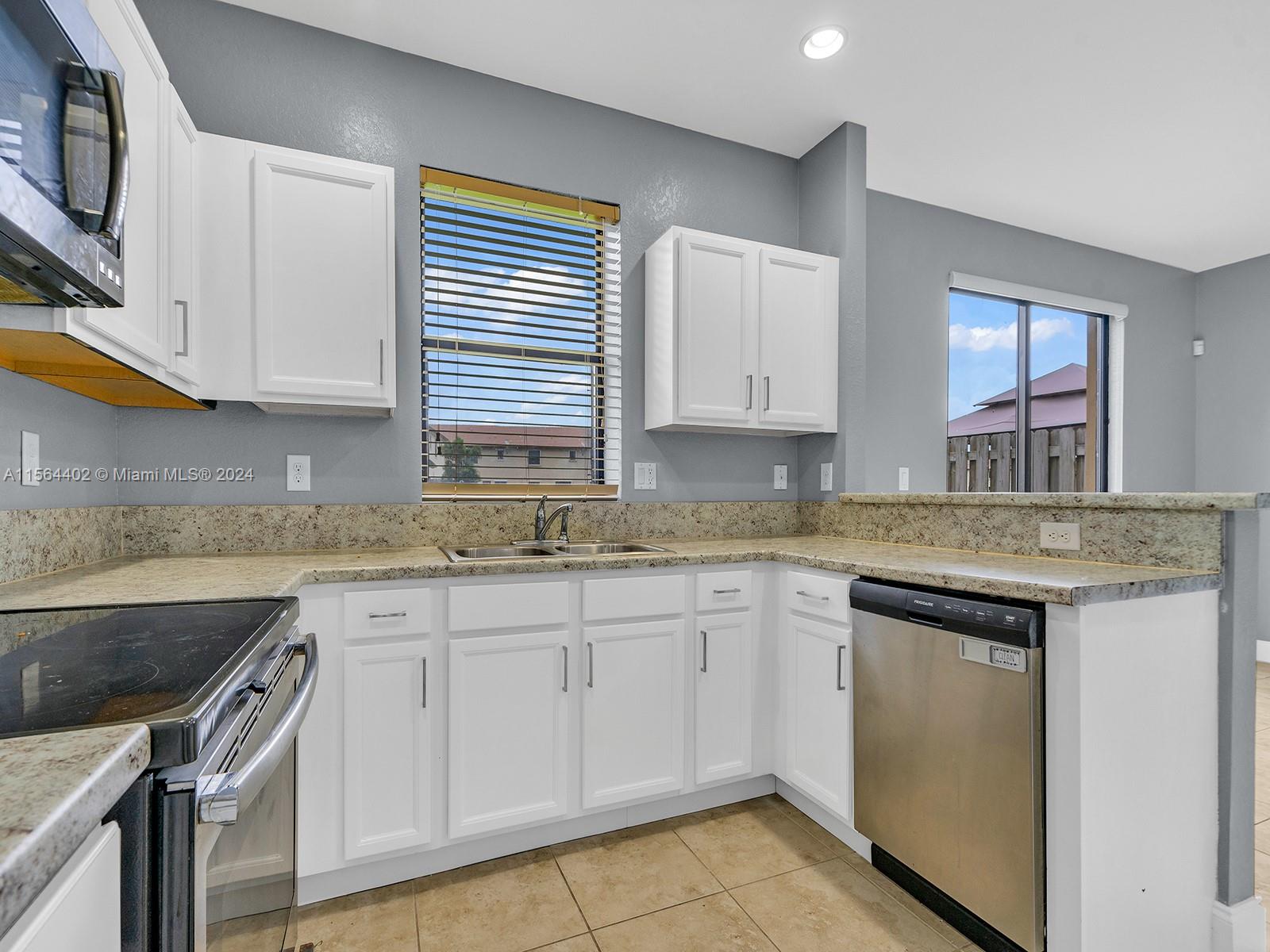 23845 SW 118th Ave 23845, Homestead, Florida 33032, 4 Bedrooms Bedrooms, ,3 BathroomsBathrooms,Residential,For Sale,23845 SW 118th Ave 23845,A11564402