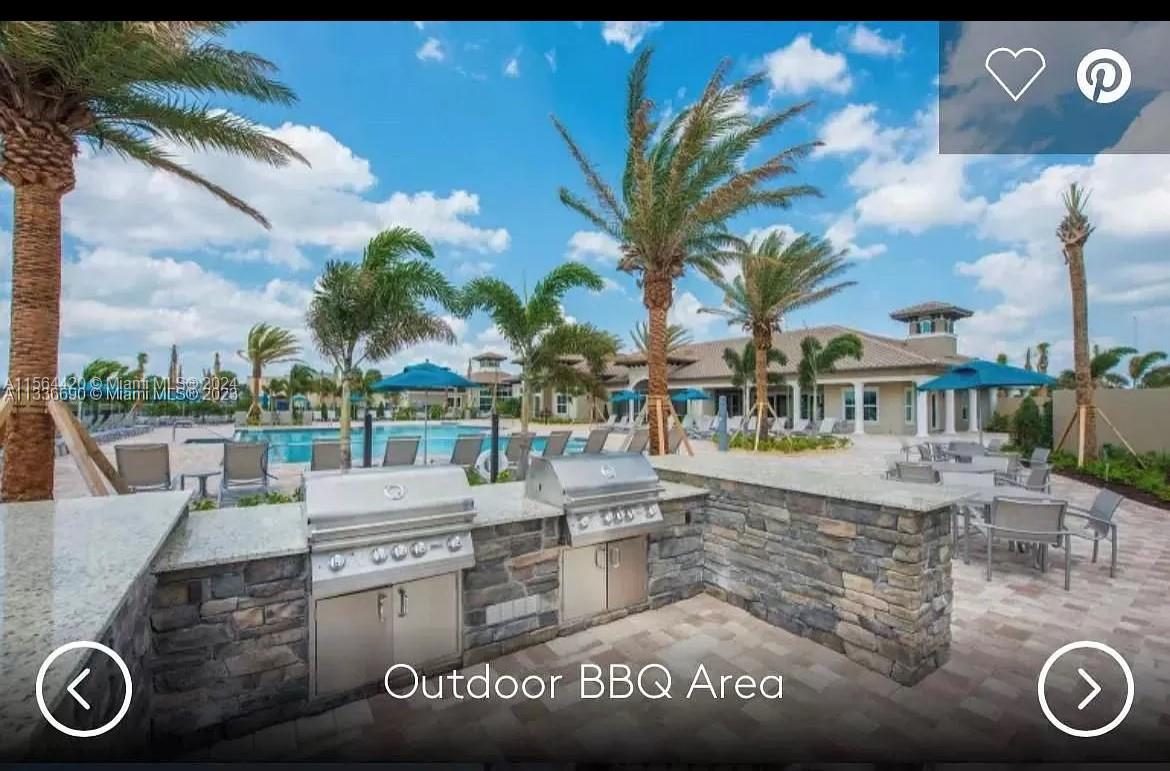 Hollywood, Florida 33021, 5 Bedrooms Bedrooms, ,3 BathroomsBathrooms,Residentiallease,For Rent,A11564420