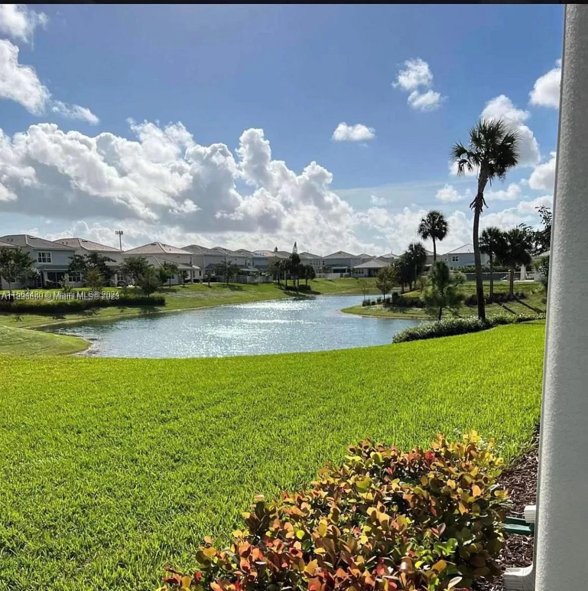 Hollywood, Florida 33021, 5 Bedrooms Bedrooms, ,3 BathroomsBathrooms,Residentiallease,For Rent,A11564420