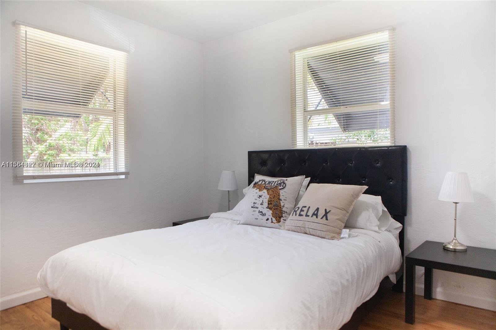 1821 Harding St, Hollywood, Florida 33020, 3 Bedrooms Bedrooms, ,2 BathroomsBathrooms,Residentiallease,For Rent,1821 Harding St,A11564422