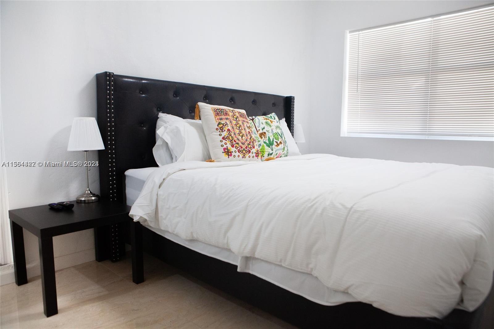 1821 Harding St, Hollywood, Florida 33020, 3 Bedrooms Bedrooms, ,2 BathroomsBathrooms,Residentiallease,For Rent,1821 Harding St,A11564422