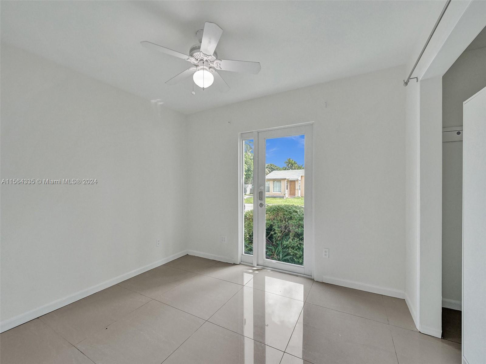1607 Moffett St, Hollywood, Florida 33020, 3 Bedrooms Bedrooms, ,2 BathroomsBathrooms,Residential,For Sale,1607 Moffett St,A11564335