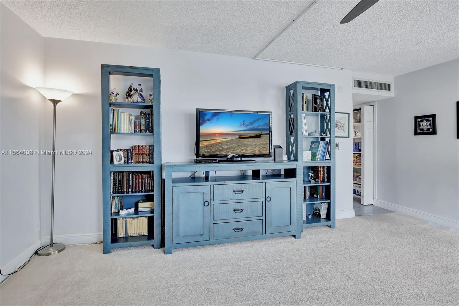 20381 NE 30th Ave 108-7, Aventura, Florida 33180, 3 Bedrooms Bedrooms, ,2 BathroomsBathrooms,Residential,For Sale,20381 NE 30th Ave 108-7,A11564008