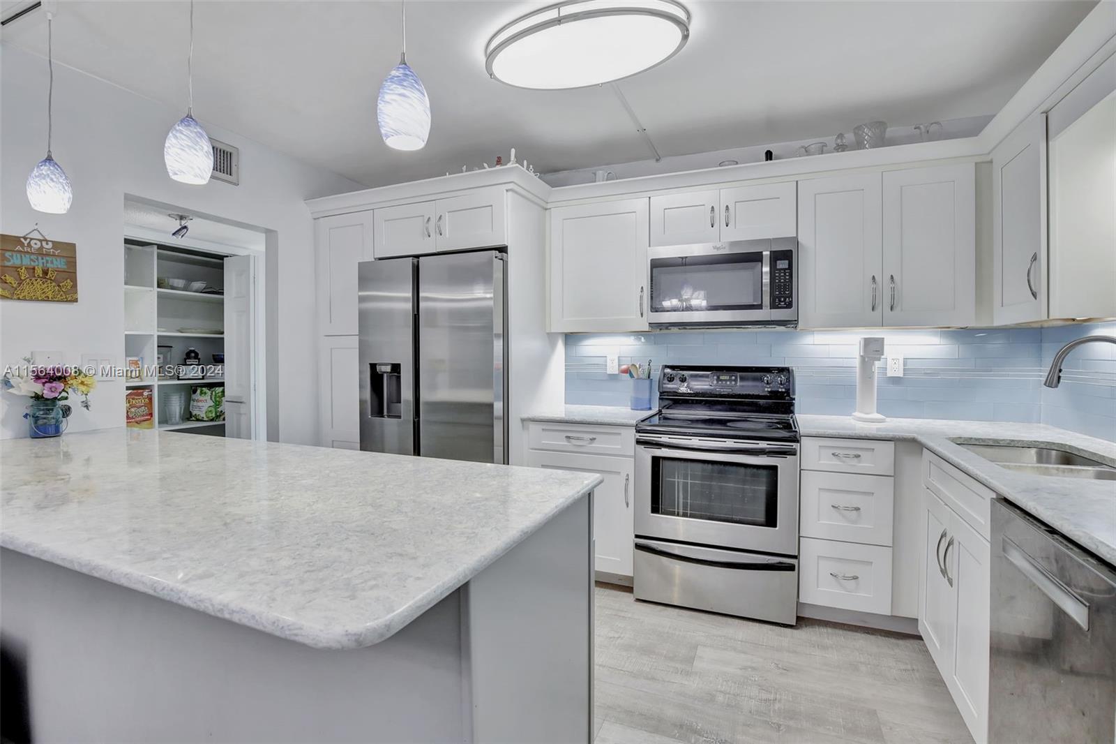 20381 NE 30th Ave 108-7, Aventura, Florida 33180, 3 Bedrooms Bedrooms, ,2 BathroomsBathrooms,Residential,For Sale,20381 NE 30th Ave 108-7,A11564008