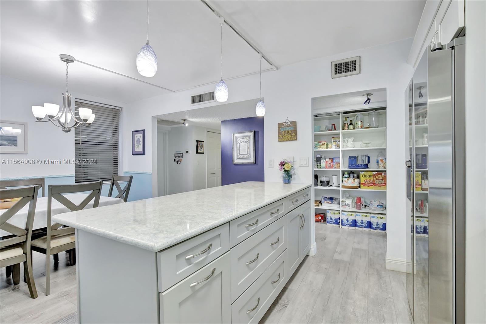 20381 NE 30th Ave 108-7, Aventura, Florida 33180, 3 Bedrooms Bedrooms, ,2 BathroomsBathrooms,Residential,For Sale,20381 NE 30th Ave 108-7,A11564008