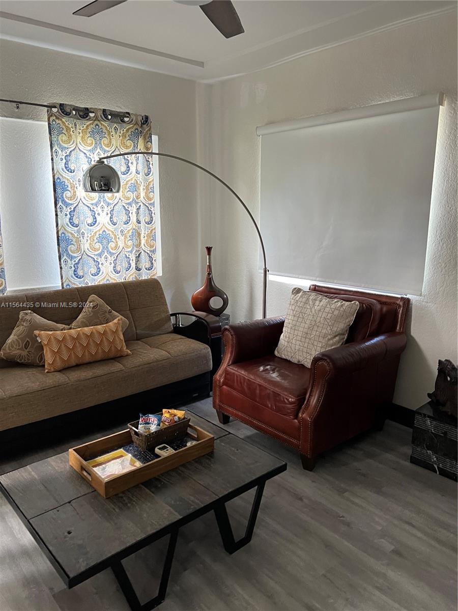 168 NW 53rd St 1, Miami, Florida 33127, 1 Bedroom Bedrooms, ,1 BathroomBathrooms,Residentiallease,For Rent,168 NW 53rd St 1,A11564435