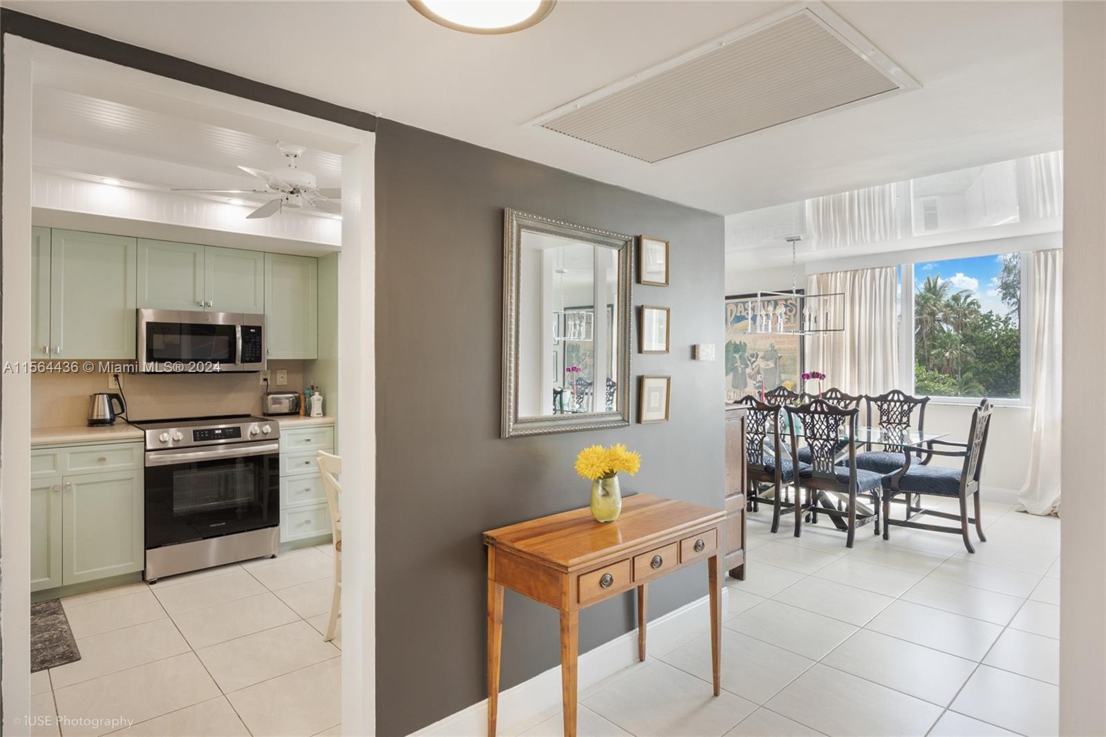 3180 S Ocean Dr 316, Hallandale Beach, Florida 33009, 2 Bedrooms Bedrooms, ,2 BathroomsBathrooms,Residential,For Sale,3180 S Ocean Dr 316,A11564436