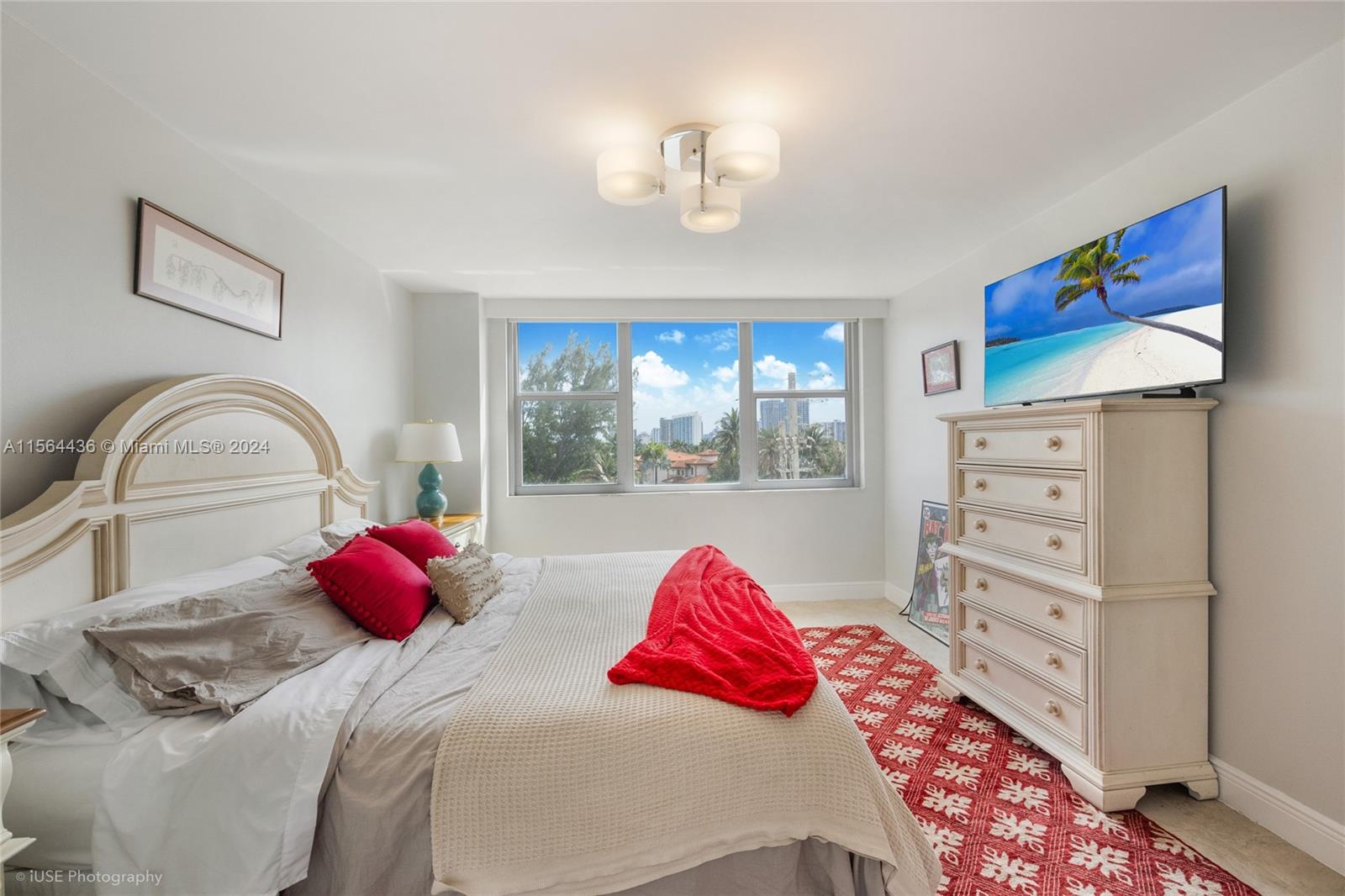 3180 S Ocean Dr 316, Hallandale Beach, Florida 33009, 2 Bedrooms Bedrooms, ,2 BathroomsBathrooms,Residential,For Sale,3180 S Ocean Dr 316,A11564436