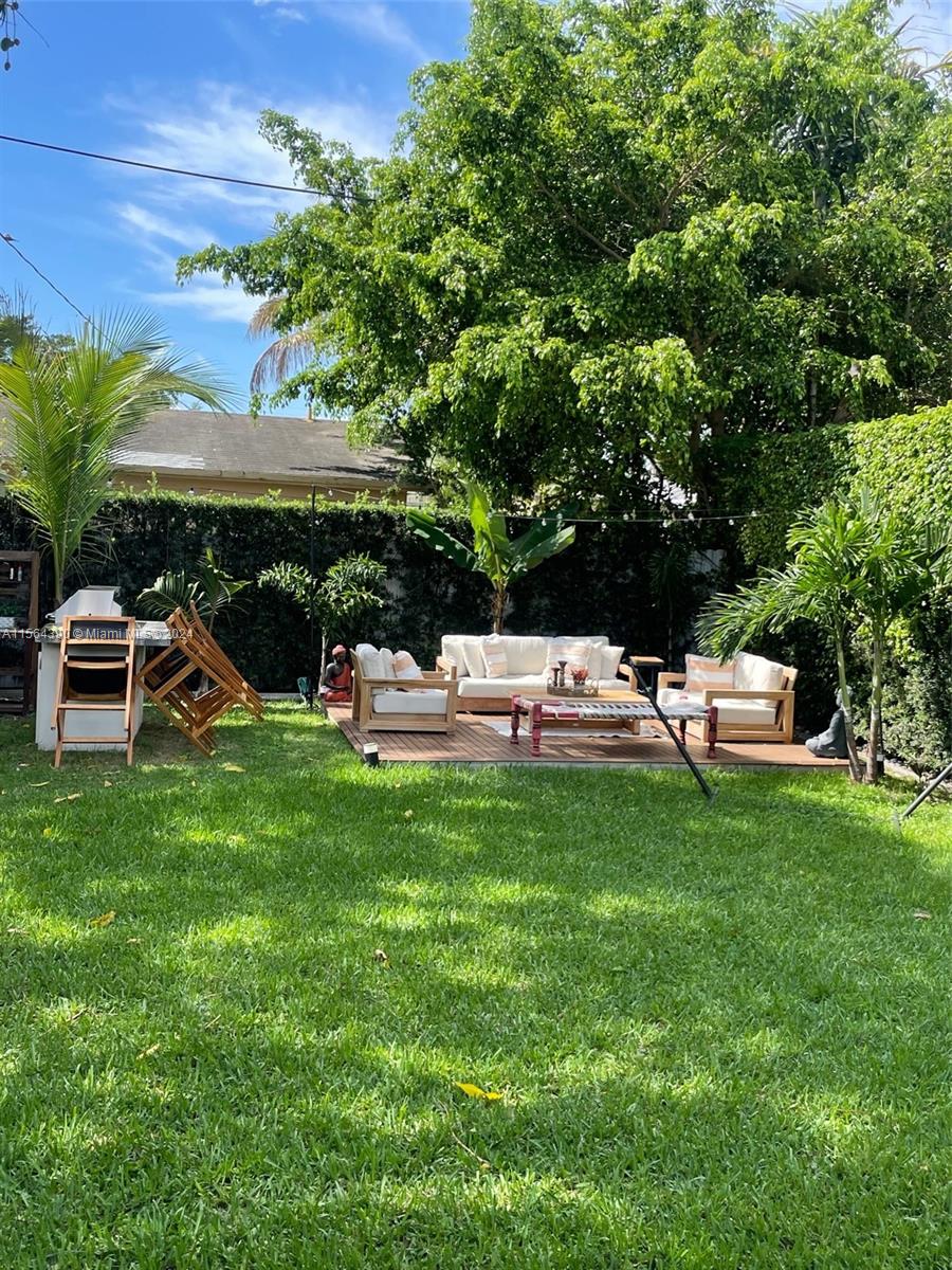 1950 SW 24th Ter 0, Miami, Florida 33145, 3 Bedrooms Bedrooms, ,2 BathroomsBathrooms,Residentiallease,For Rent,1950 SW 24th Ter 0,A11564390