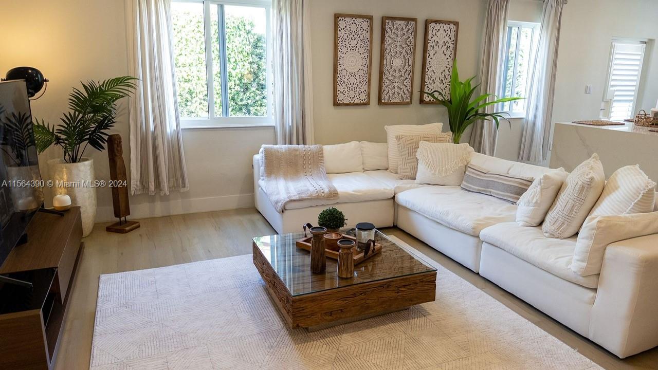 1950 SW 24th Ter 0, Miami, Florida 33145, 3 Bedrooms Bedrooms, ,2 BathroomsBathrooms,Residentiallease,For Rent,1950 SW 24th Ter 0,A11564390