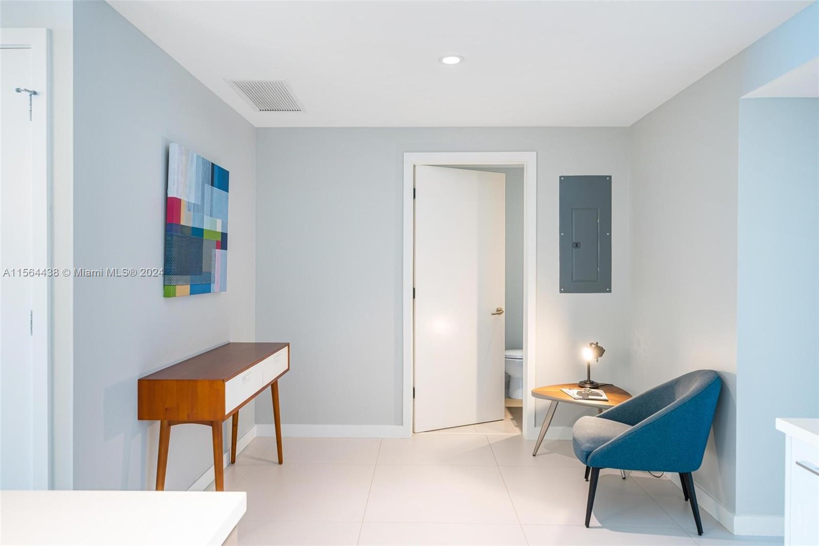 501 NE 31st St 2703, Miami, Florida 33137, 1 Bedroom Bedrooms, ,1 BathroomBathrooms,Residentiallease,For Rent,501 NE 31st St 2703,A11564438