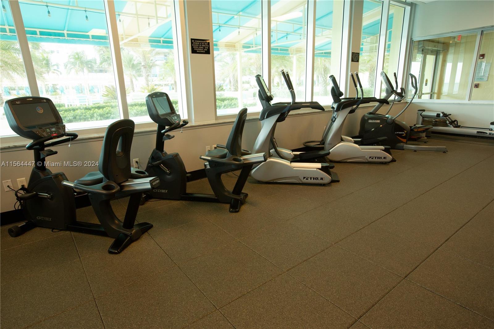 2501 S Ocean Dr PH17, Hollywood, Florida 33019, 1 Bedroom Bedrooms, ,1 BathroomBathrooms,Residentiallease,For Rent,2501 S Ocean Dr PH17,A11564447