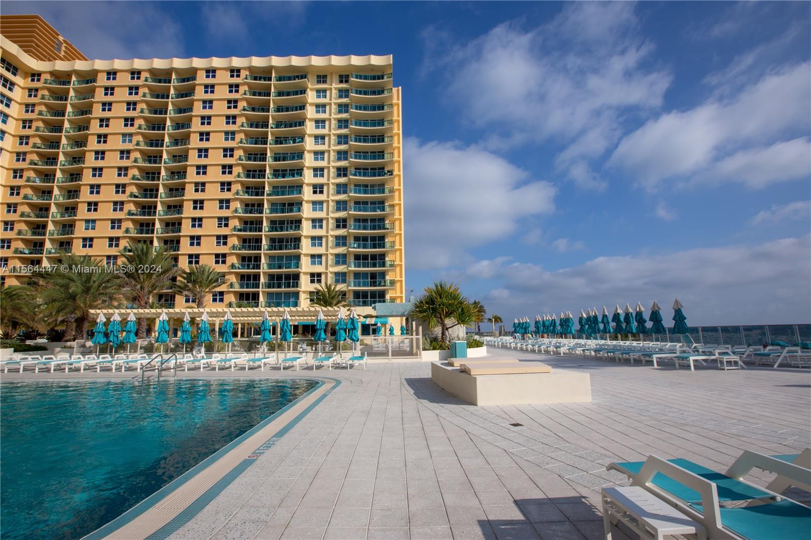2501 S Ocean Dr PH17, Hollywood, Florida 33019, 1 Bedroom Bedrooms, ,1 BathroomBathrooms,Residentiallease,For Rent,2501 S Ocean Dr PH17,A11564447