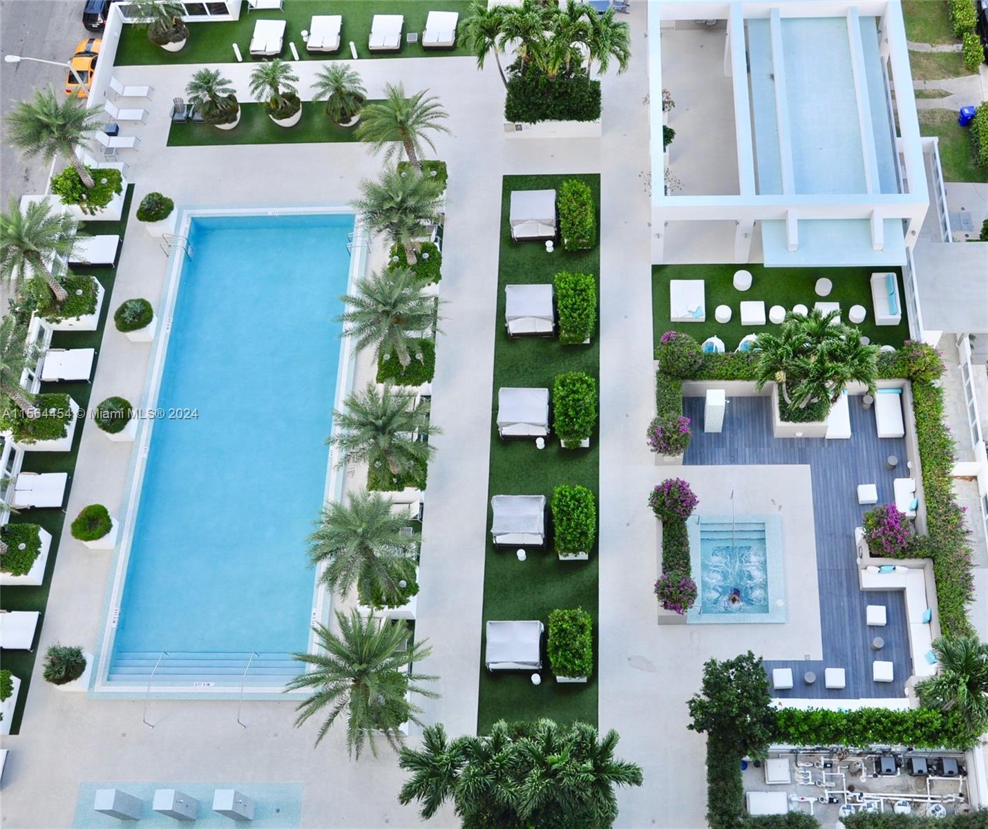 600 NE 27th St 2104, Miami, Florida 33137, 3 Bedrooms Bedrooms, ,3 BathroomsBathrooms,Residential,For Sale,600 NE 27th St 2104,A11564454