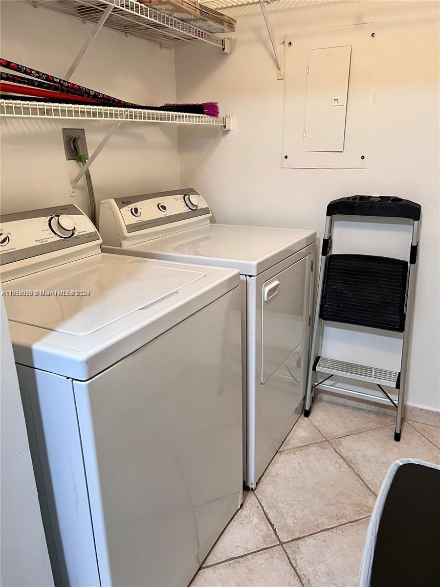 19555 E Country Club Dr 8503, Miami, Florida 33180, 1 Bedroom Bedrooms, ,1 BathroomBathrooms,Residentiallease,For Rent,19555 E Country Club Dr 8503,A11563052