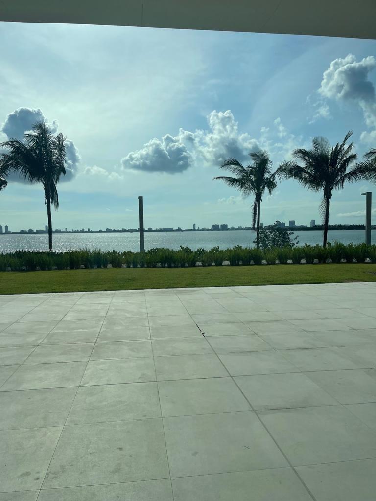 Miami, Florida 33137, 2 Bedrooms Bedrooms, ,2 BathroomsBathrooms,Residentiallease,For Rent,A11564471