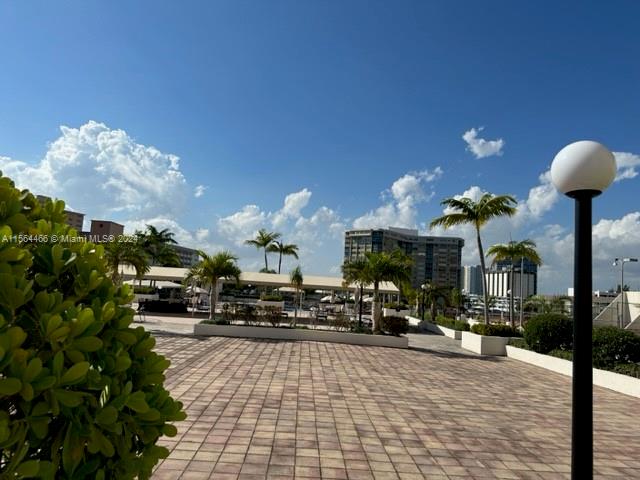 1865 S Ocean Dr 3N, Hallandale Beach, Florida 33009, 1 Bedroom Bedrooms, ,2 BathroomsBathrooms,Residential,For Sale,1865 S Ocean Dr 3N,A11564466