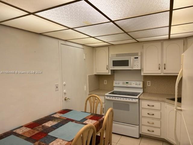 1865 S Ocean Dr 3N, Hallandale Beach, Florida 33009, 1 Bedroom Bedrooms, ,2 BathroomsBathrooms,Residential,For Sale,1865 S Ocean Dr 3N,A11564466