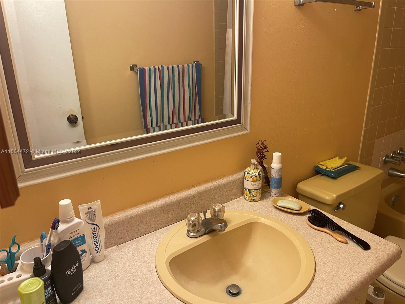 1024 SE 3rd Ave 304, Dania Beach, Florida 33004, 2 Bedrooms Bedrooms, ,2 BathroomsBathrooms,Residential,For Sale,1024 SE 3rd Ave 304,A11564472