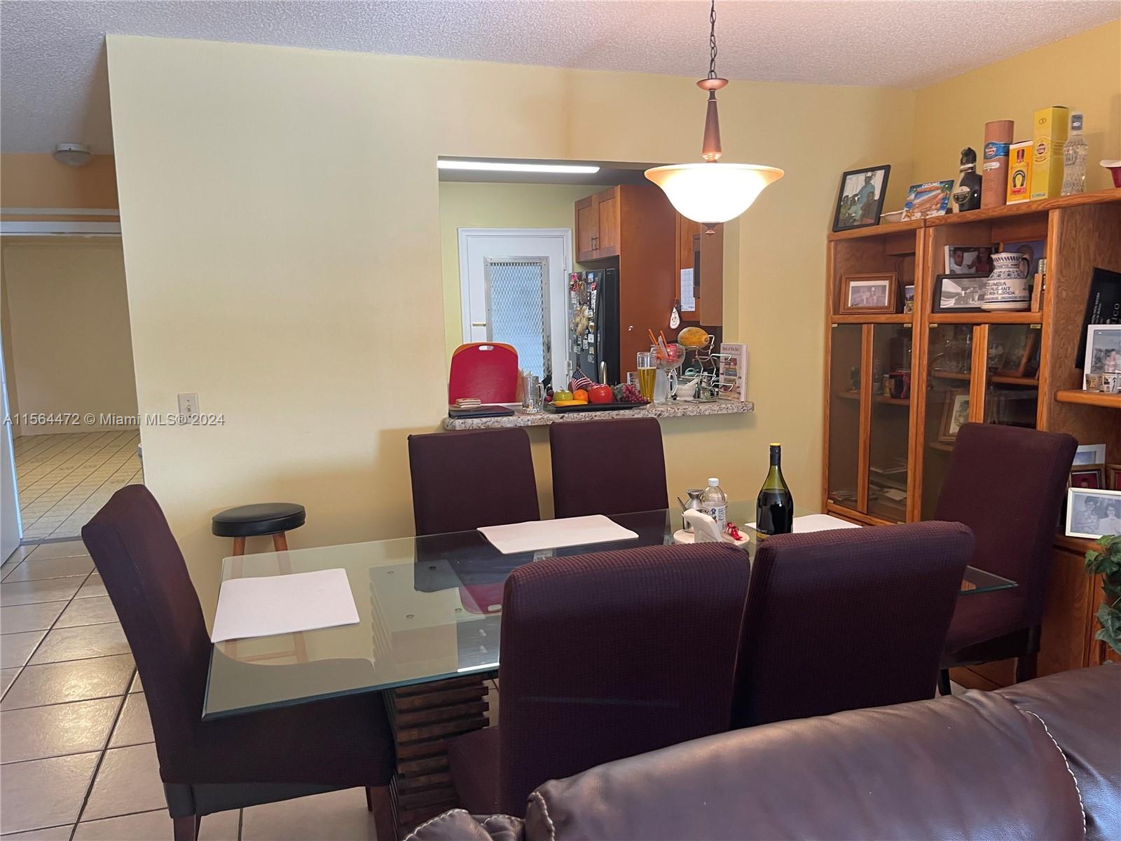 1024 SE 3rd Ave 304, Dania Beach, Florida 33004, 2 Bedrooms Bedrooms, ,2 BathroomsBathrooms,Residential,For Sale,1024 SE 3rd Ave 304,A11564472