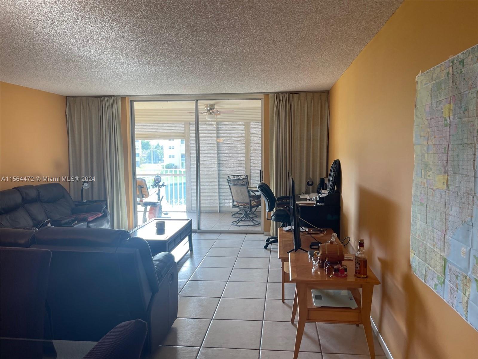 1024 SE 3rd Ave 304, Dania Beach, Florida 33004, 2 Bedrooms Bedrooms, ,2 BathroomsBathrooms,Residential,For Sale,1024 SE 3rd Ave 304,A11564472