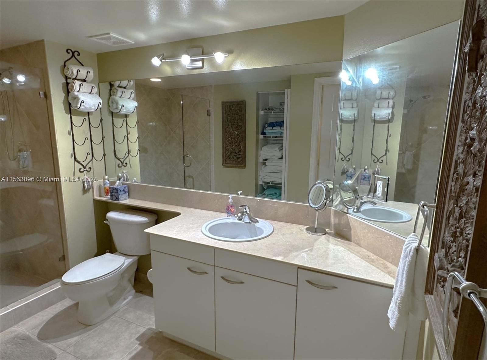 2080 S OCEAN DRIVE 902, Hallandale Beach, Florida 33009, 2 Bedrooms Bedrooms, ,2 BathroomsBathrooms,Residentiallease,For Rent,2080 S OCEAN DRIVE 902,A11563896