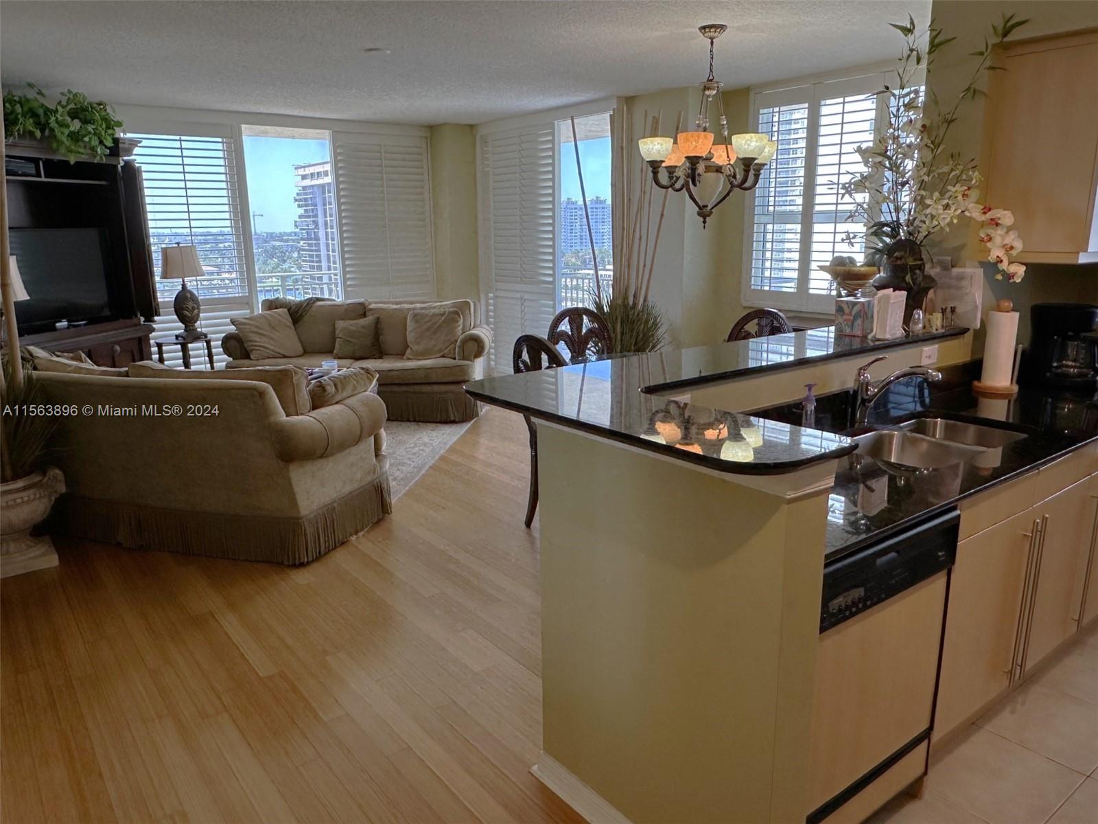 2080 S OCEAN DRIVE 902, Hallandale Beach, Florida 33009, 2 Bedrooms Bedrooms, ,2 BathroomsBathrooms,Residentiallease,For Rent,2080 S OCEAN DRIVE 902,A11563896