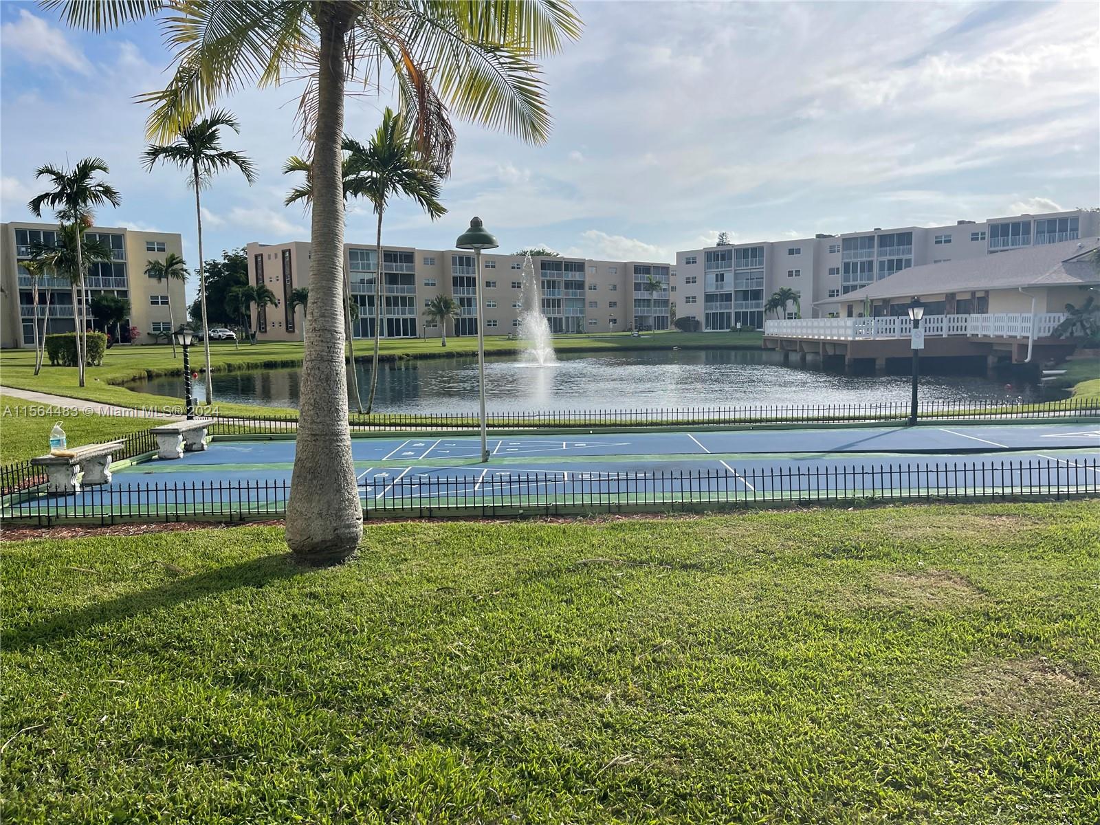 1024 SE 3rd Ave 304, Dania Beach, Florida 33004, 2 Bedrooms Bedrooms, ,2 BathroomsBathrooms,Residentiallease,For Rent,1024 SE 3rd Ave 304,A11564483