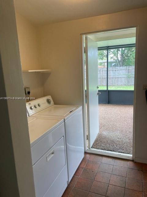 2837 Arcadia Dr, Miramar, Florida 33023, 2 Bedrooms Bedrooms, ,1 BathroomBathrooms,Residential,For Sale,2837 Arcadia Dr,A11562774