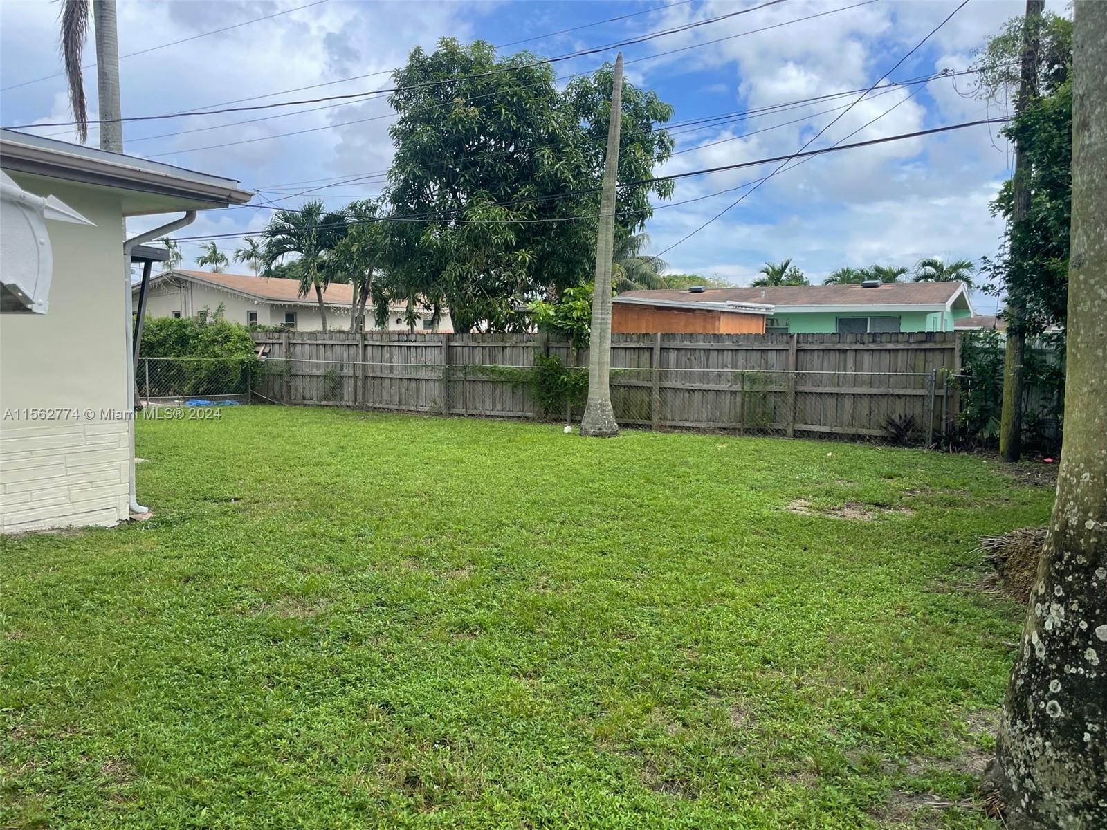 2837 Arcadia Dr, Miramar, Florida 33023, 2 Bedrooms Bedrooms, ,1 BathroomBathrooms,Residential,For Sale,2837 Arcadia Dr,A11562774
