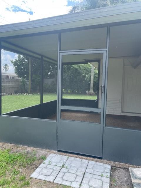 2837 Arcadia Dr, Miramar, Florida 33023, 2 Bedrooms Bedrooms, ,1 BathroomBathrooms,Residential,For Sale,2837 Arcadia Dr,A11562774