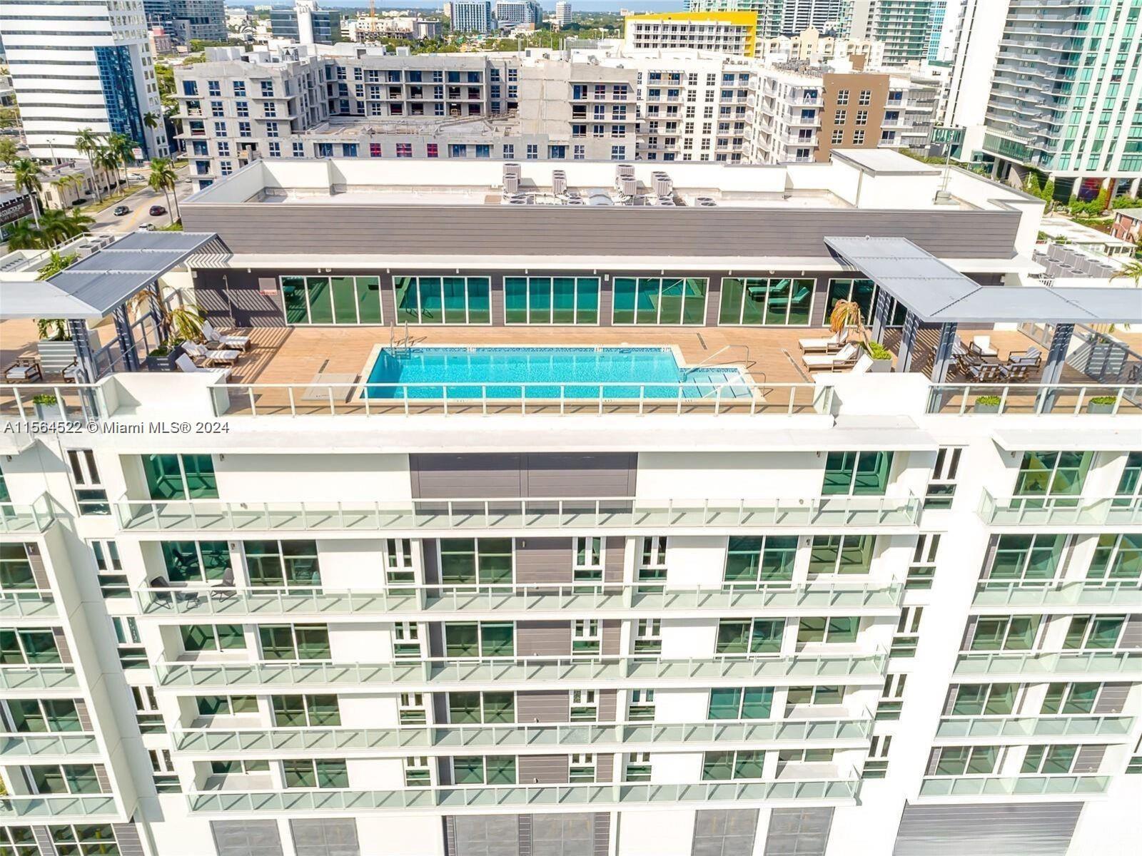 321 NE 26th St PH904, Miami, Florida 33137, 2 Bedrooms Bedrooms, ,2 BathroomsBathrooms,Residentiallease,For Rent,321 NE 26th St PH904,A11564522