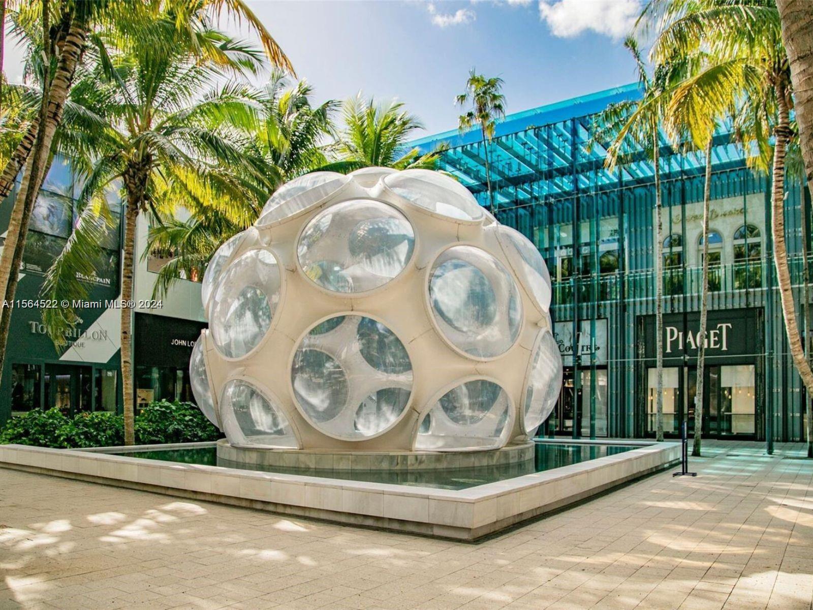 5 mins from the Design District