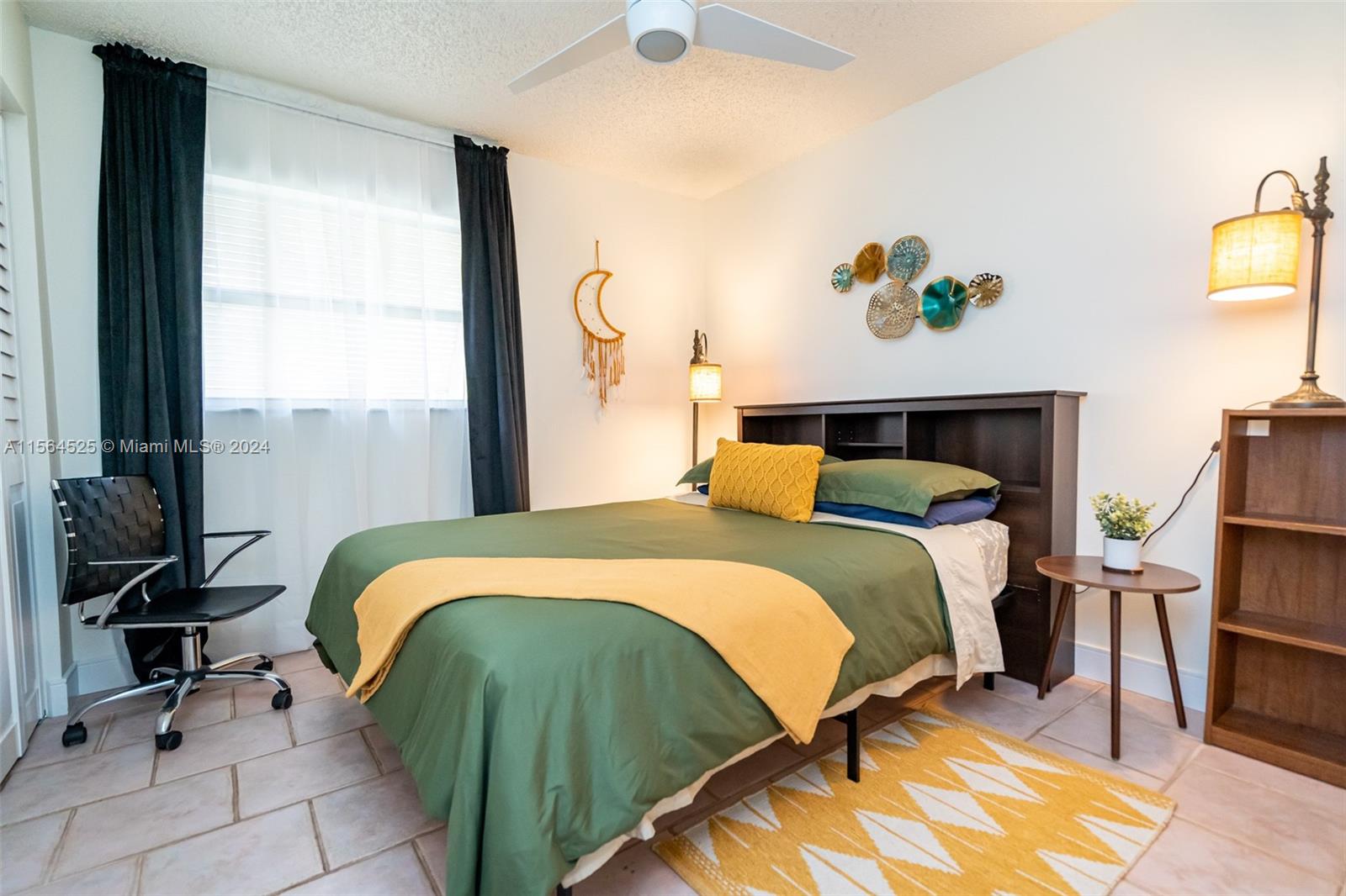 2650 Scott St, Hollywood, Florida 33020, 3 Bedrooms Bedrooms, ,2 BathroomsBathrooms,Residentiallease,For Rent,2650 Scott St,A11564525