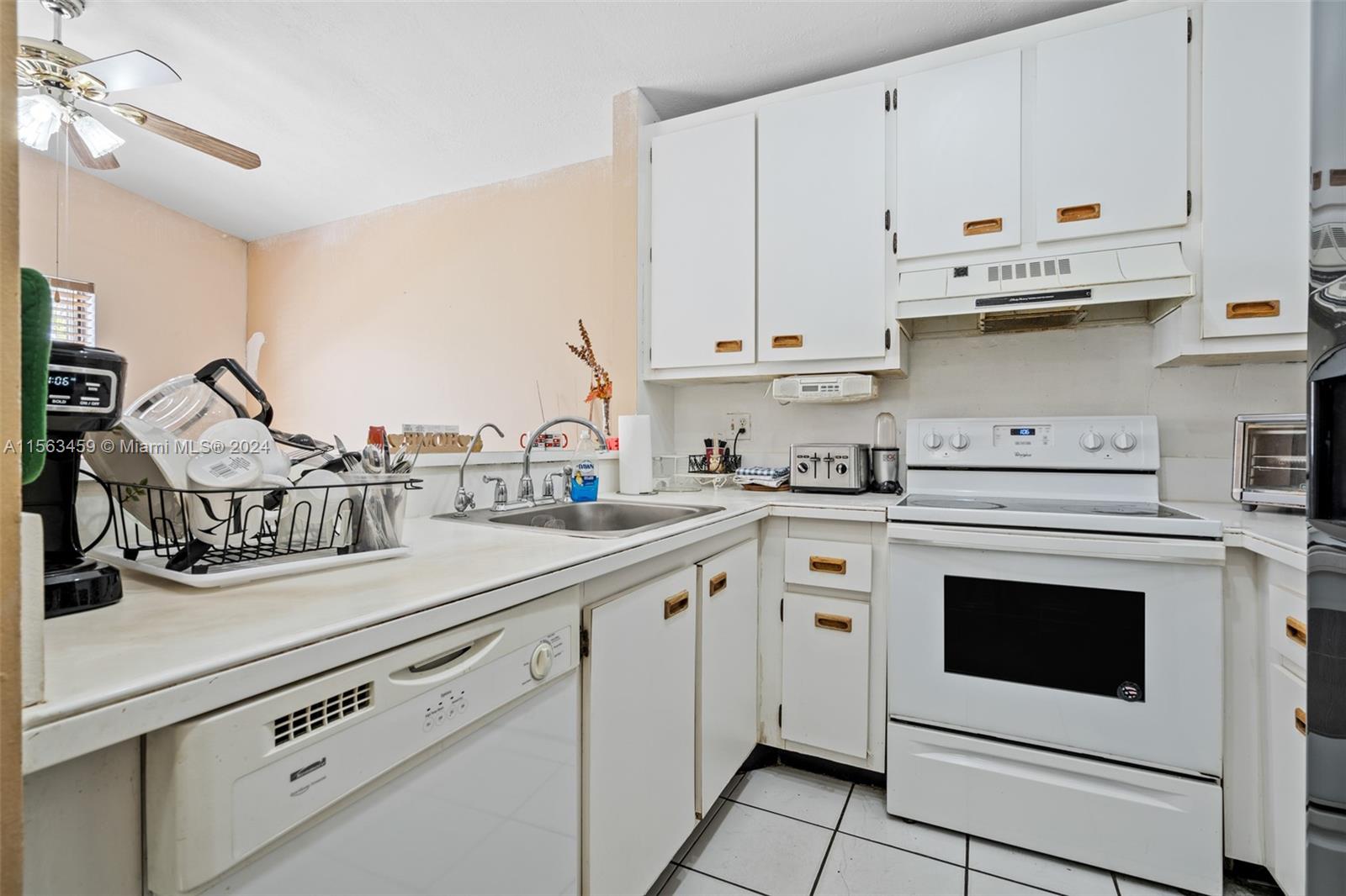 6720 SW 152nd Pl 20-29, Miami, Florida 33193, 2 Bedrooms Bedrooms, ,2 BathroomsBathrooms,Residential,For Sale,6720 SW 152nd Pl 20-29,A11563459