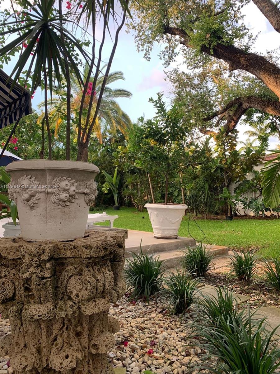 652 NE 77th St 0, Miami, Florida 33138, 1 Bedroom Bedrooms, ,1 BathroomBathrooms,Residentiallease,For Rent,652 NE 77th St 0,A11564548