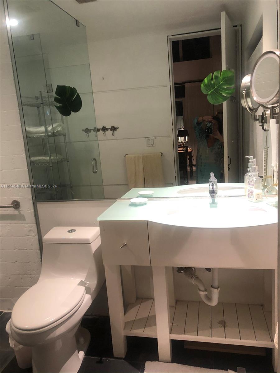 652 NE 77th St 0, Miami, Florida 33138, 1 Bedroom Bedrooms, ,1 BathroomBathrooms,Residentiallease,For Rent,652 NE 77th St 0,A11564548