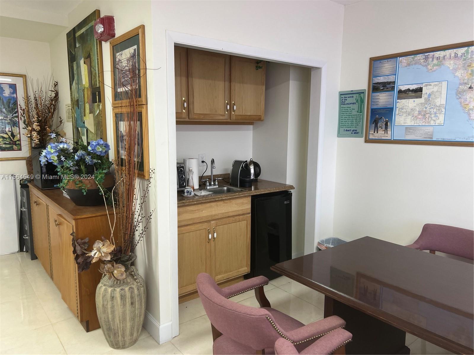 1720 Harrison St 8B1, Hollywood, Florida 33020, ,Commercialsale,For Sale,1720 Harrison St 8B1,A11564549