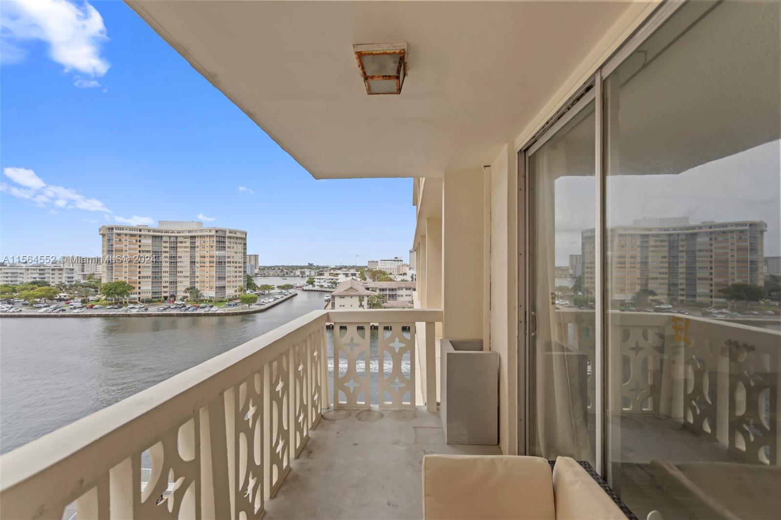 1817 S Ocean Dr 722, Hallandale Beach, Florida 33009, 1 Bedroom Bedrooms, ,1 BathroomBathrooms,Residential,For Sale,1817 S Ocean Dr 722,A11564552