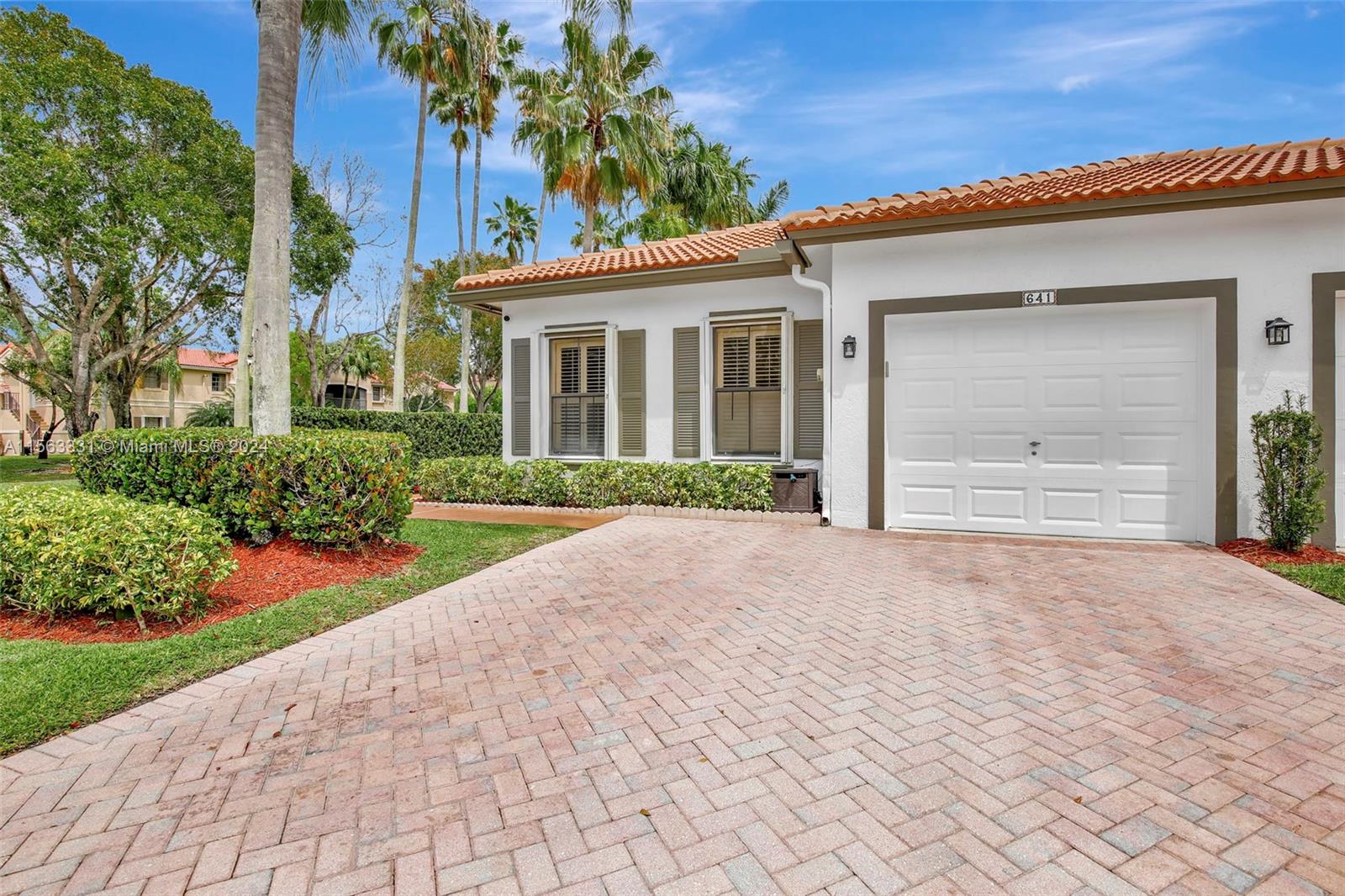 641 SW 158th Way, Pembroke Pines, Florida 33027, 3 Bedrooms Bedrooms, ,2 BathroomsBathrooms,Residential,For Sale,641 SW 158th Way,A11563331