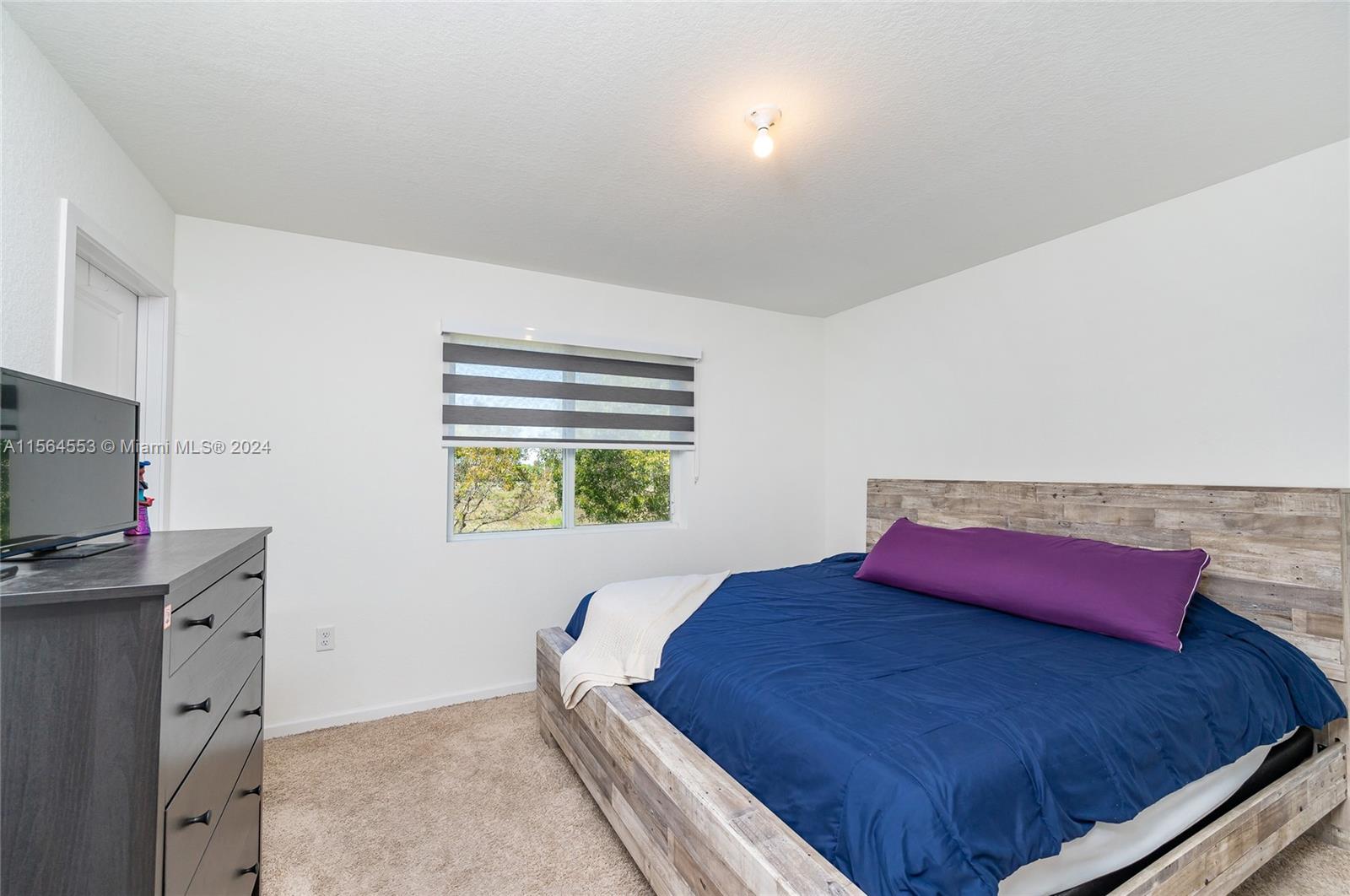 2405 SE 10th St 2405, Homestead, Florida 33035, 3 Bedrooms Bedrooms, ,2 BathroomsBathrooms,Residential,For Sale,2405 SE 10th St 2405,A11564553