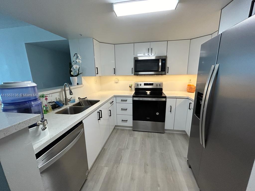 3000 Coral Way 1510, Miami, Florida 33145, 2 Bedrooms Bedrooms, ,2 BathroomsBathrooms,Residentiallease,For Rent,3000 Coral Way 1510,A11563136