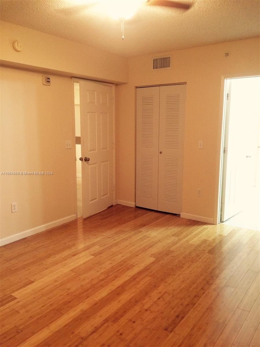 1919 Van Buren St 512A, Hollywood, Florida 33020, 1 Bedroom Bedrooms, ,1 BathroomBathrooms,Residentiallease,For Rent,1919 Van Buren St 512A,A11564569