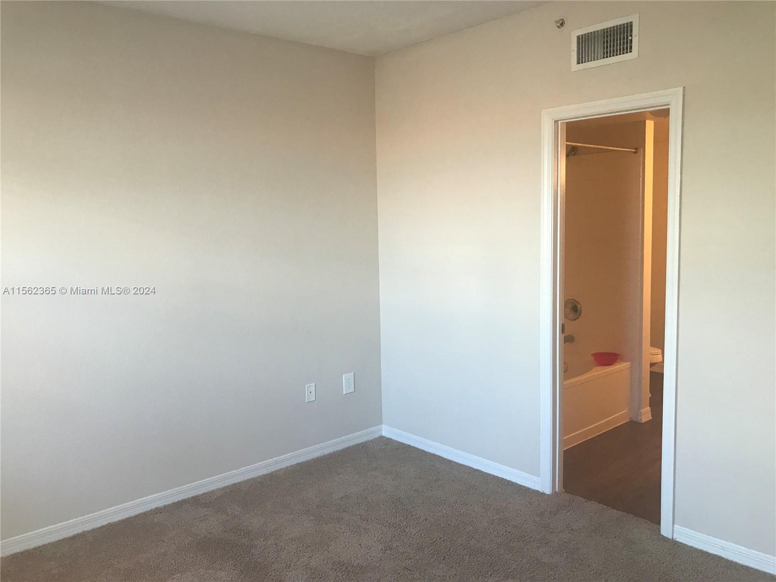 11630 SW 2nd St 17301, Pembroke Pines, Florida 33025, 2 Bedrooms Bedrooms, ,2 BathroomsBathrooms,Residentiallease,For Rent,11630 SW 2nd St 17301,A11562365