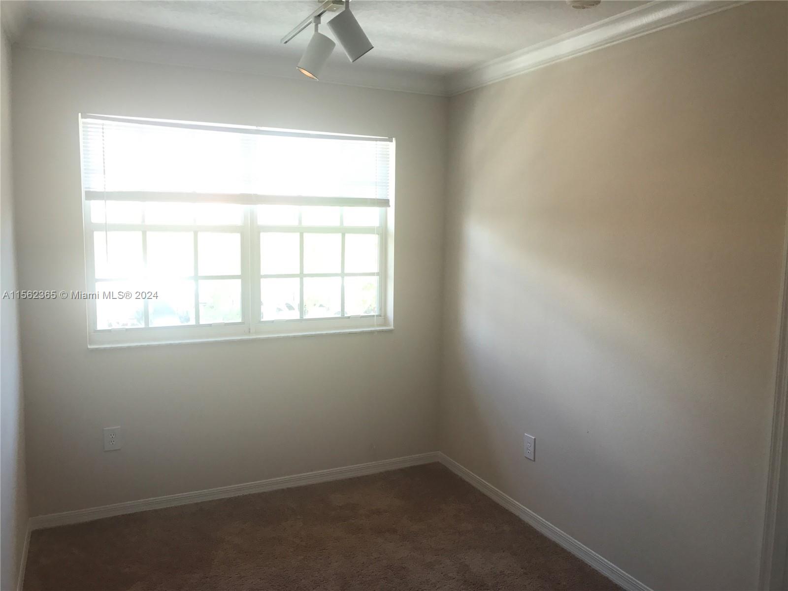 11630 SW 2nd St 17301, Pembroke Pines, Florida 33025, 2 Bedrooms Bedrooms, ,2 BathroomsBathrooms,Residentiallease,For Rent,11630 SW 2nd St 17301,A11562365