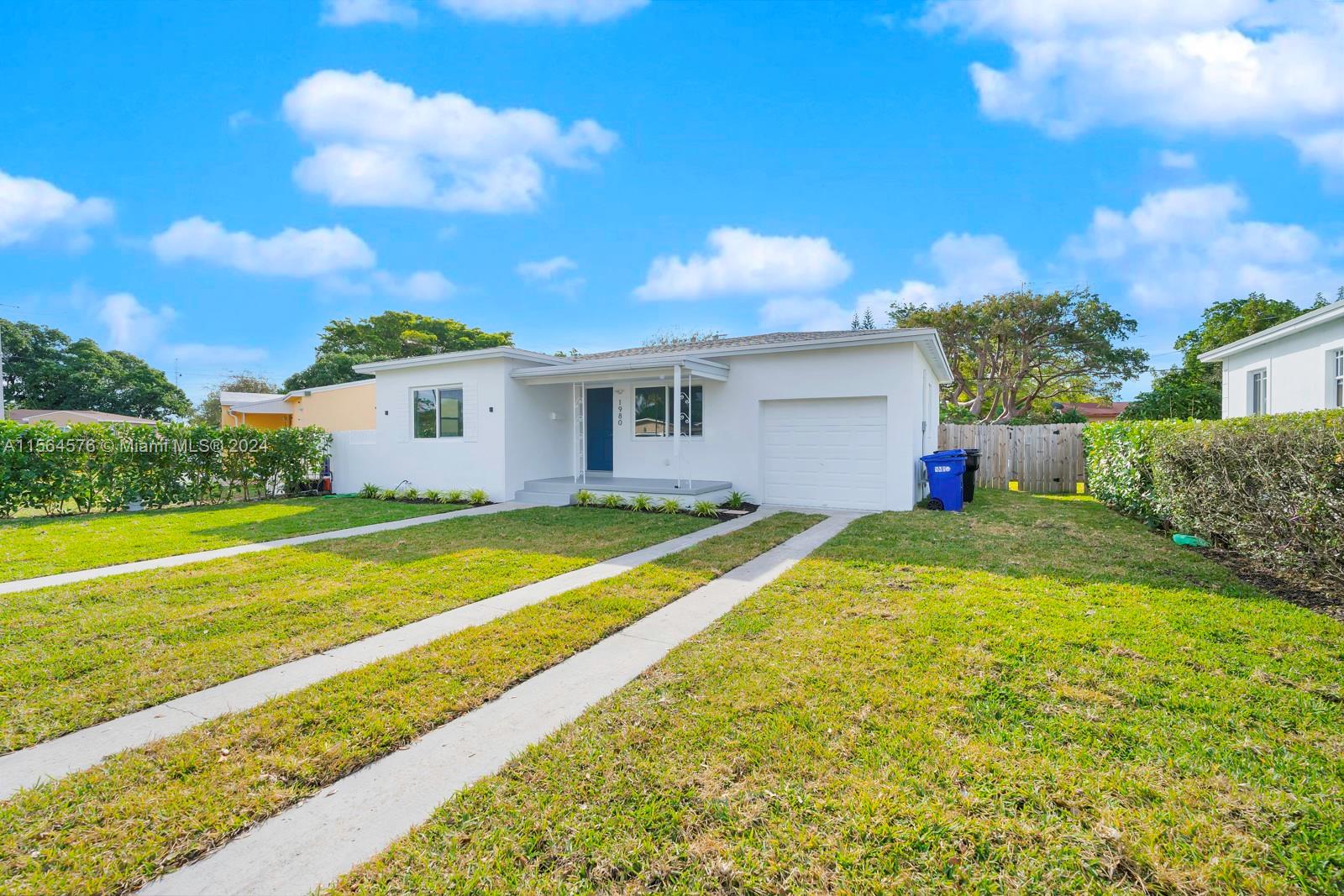 1980 NE 159th St, North Miami Beach, Florida 33162, 3 Bedrooms Bedrooms, ,2 BathroomsBathrooms,Residentiallease,For Rent,1980 NE 159th St,A11564576