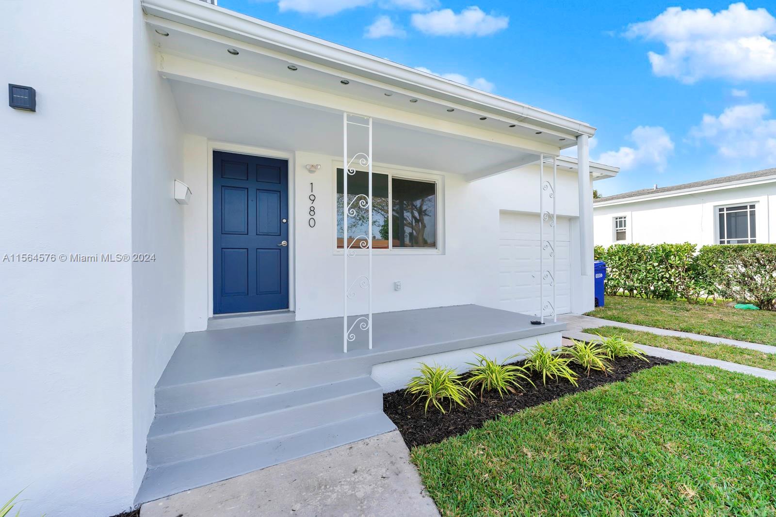 1980 NE 159th St, North Miami Beach, Florida 33162, 3 Bedrooms Bedrooms, ,2 BathroomsBathrooms,Residentiallease,For Rent,1980 NE 159th St,A11564576